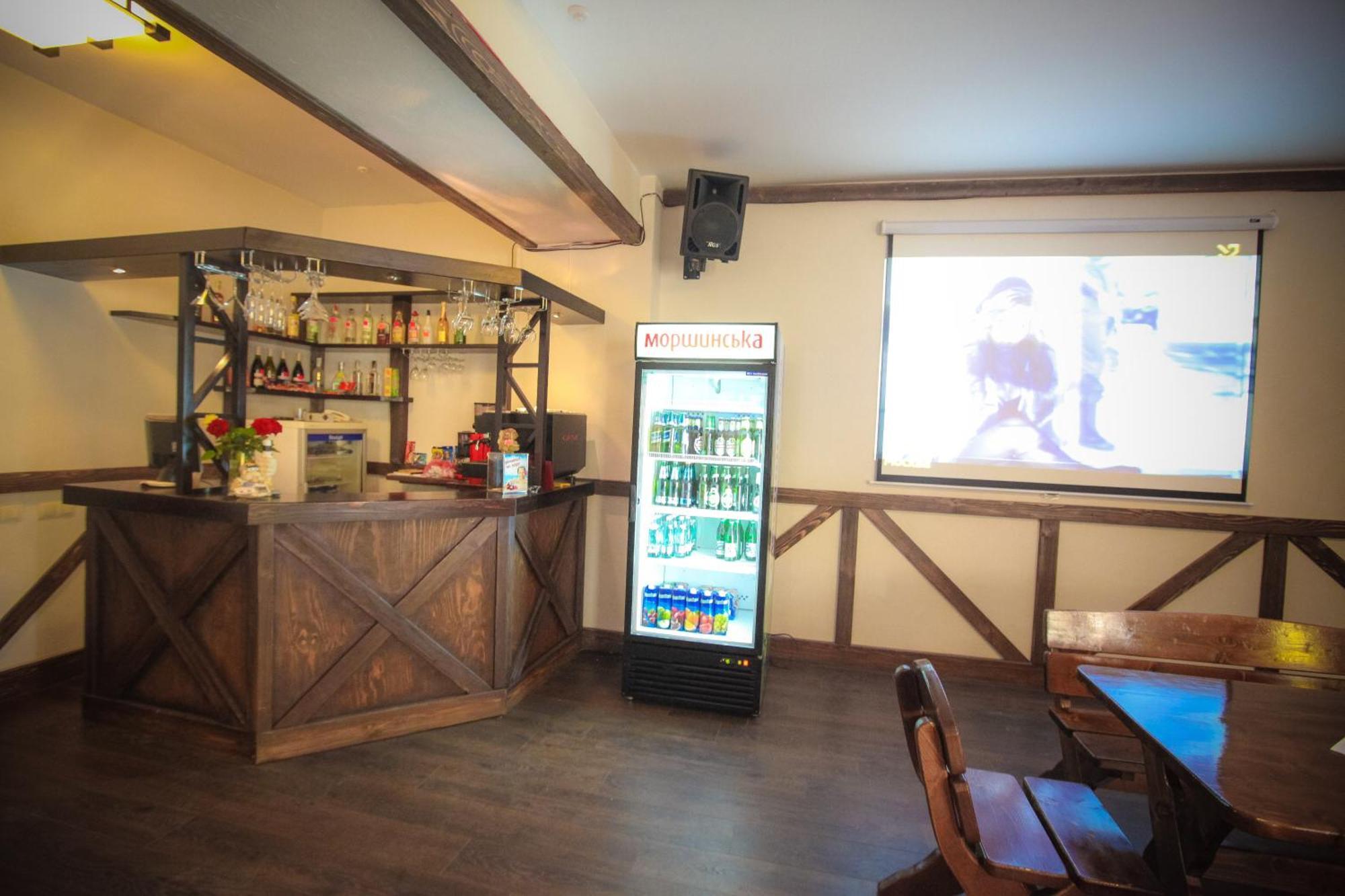 Formula 1 Motel Ivano-Frankivsk Eksteriør bilde